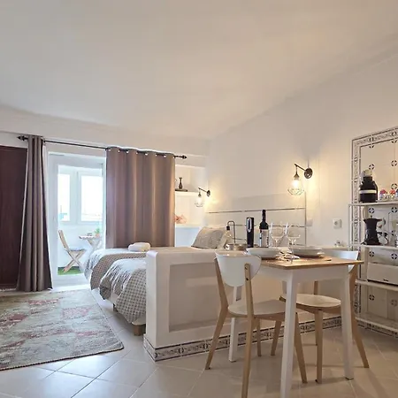 Daire Jc House - T0 - Smart - By Bedzy Albufeira