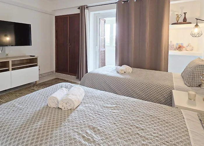 Jc House - T0 - Smart - By Bedzy Apartament